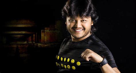 Golden Star Ganesh Fans: golden Video Songs