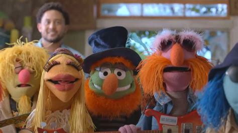 Muppets Mayhem Teaser Brings Back The Electric Mayhem For New Disney+ ...