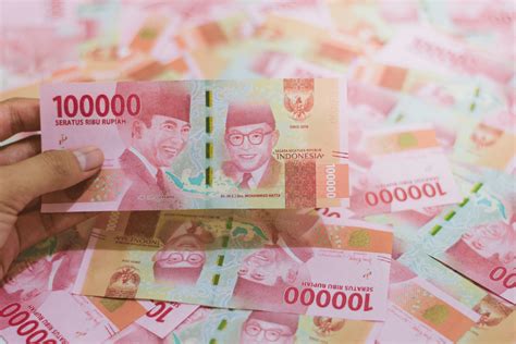 7 Interesting Facts About Indonesian Money