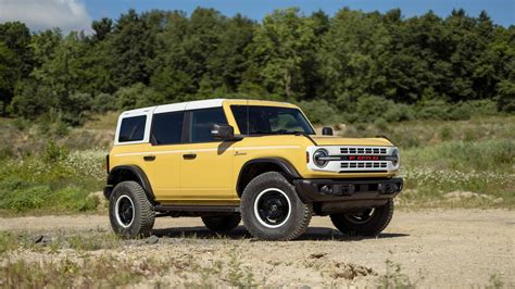 Ford Bronco Heritage Limited Edition 4-door 2023 5K Wallpaper - HD Car ...