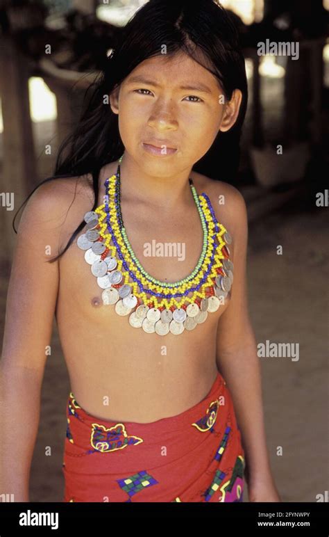 Panama, National Park of Chagres, Indian Embera Stock Photo - Alamy