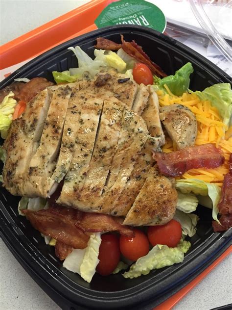 Garden Salad with Grilled Chicken from Whataburger | Nurtrition & Price