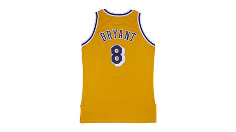 A Kobe Bryant Rookie Season Jersey Just Sold for $2.73M at Auction