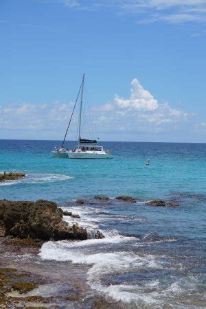 Maho Beach (St Martin / St Maarten): Award Winning - Top Tips Before You Go (with Photos ...