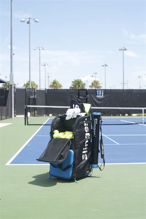 Slinger Bag Receives Innovation Award From The Tennis Industry ...