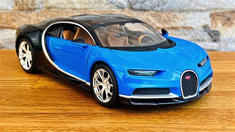 BUGATTI Chiron , Model Car, Scale 1/24, 1/24 Diecast Collectible Item, 1:24 Diecast Car, Bugatti ...