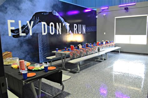 Hosting a birthday party at sky zone Toronto review