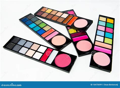 Professional Beauty Make Up Kit Stock Image - Image of shader, cosmetics: 16475699