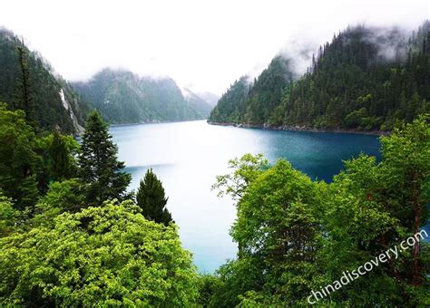 Jiuzhaigou Valley, Jiuzhaigou National Park Travel Guide 2018/2019