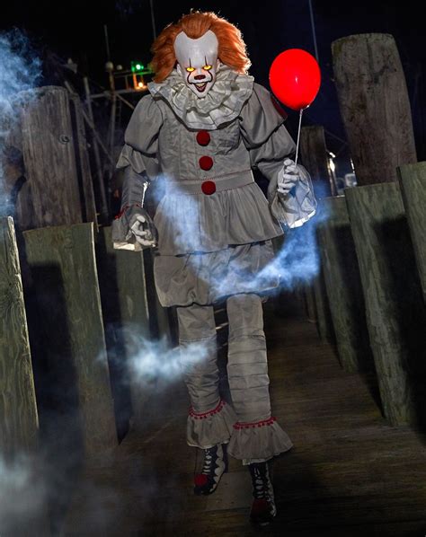 New For 2019: Pennywise From Spirit Halloween – AnimatronicHalloween.com