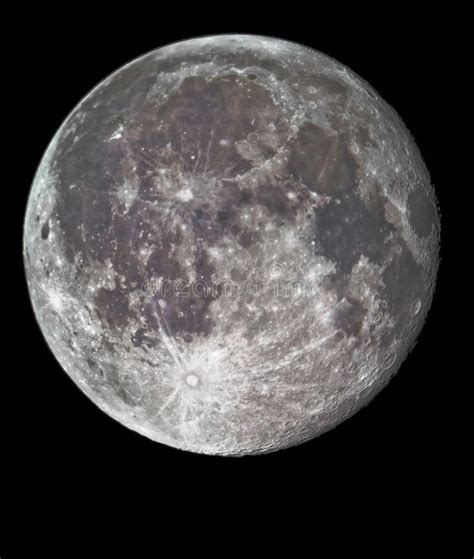 Stunning High-Resolution Full Moon