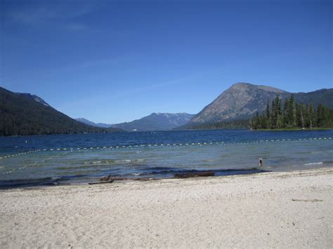 Camping weekend with friends at Lake Wenatchee State Park