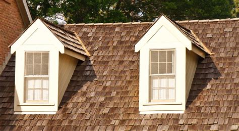 Comparing Cedar Roof Type: Shake vs Shingles | Olympus Roofing