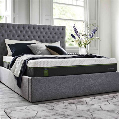 Emma Select Diamond Hybrid mattress review | Ideal Home