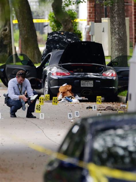 Houston gunman's rampage ends with suspect dead