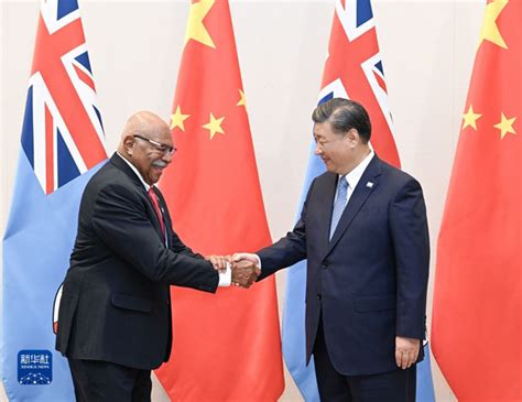 President Xi Jinping Meets with Fijian Prime Minister Sitiveni Rabuka_Embassy of the People's ...