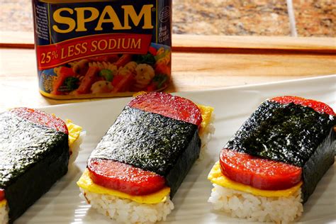 How to make Spam Musubi Recipe (famous rice snacks in Hawaii) - Ann's Home Cuisine