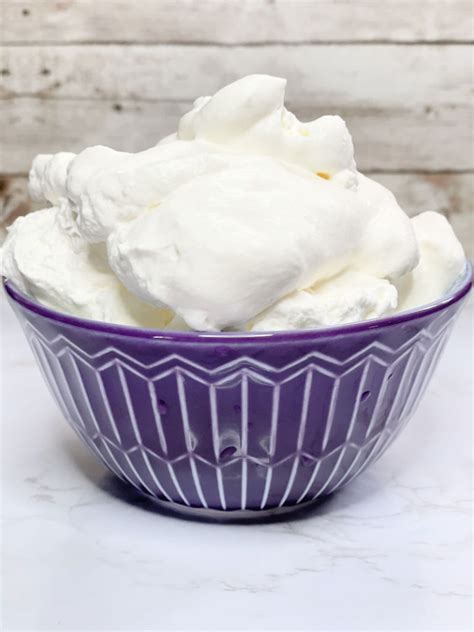 Homemade Sugar Free Whipped Cream (Keto Approved) | Healthy Ambitions