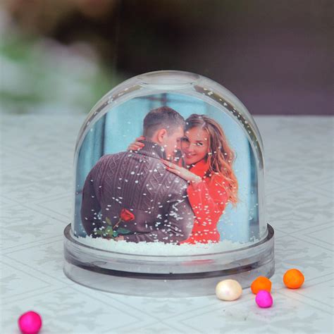 Personalized Snow Globe | Personalized Gifts