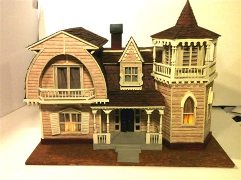 Munsters house scale model by johnstewartart on DeviantArt