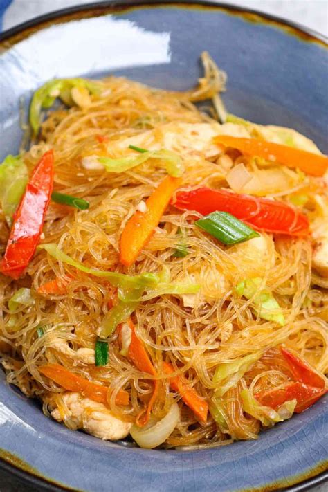 22 Popular Rice Noodle Recipes For Chinese and Other Asian Cuisine Lovers