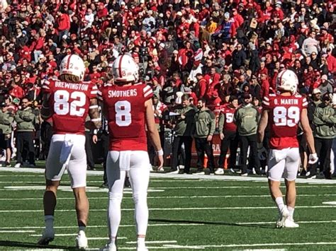 Minnesota roars to life in second half to defeat Nebraska