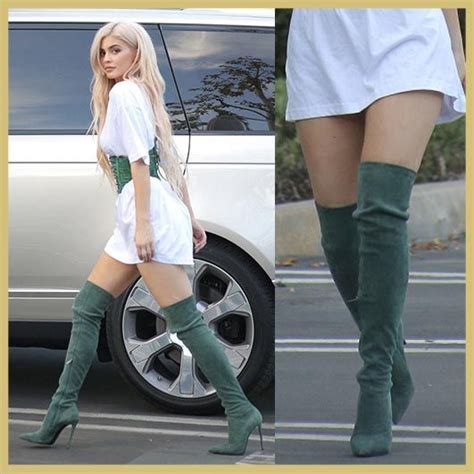 11 Pics Proving Kylie Jenner Has The Awesomest Tall Boot Collection EVER | Boots, Kylie jenner ...