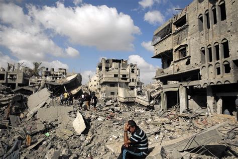 Did Israel and Palestinian militants commit war crimes in Gaza? - Los ...