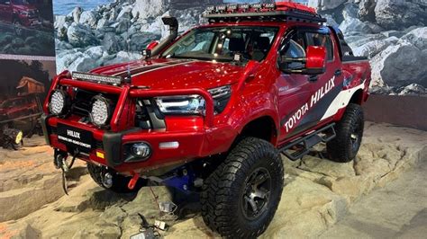 Toyota Hilux Extreme Off-Road On Steroids Concept