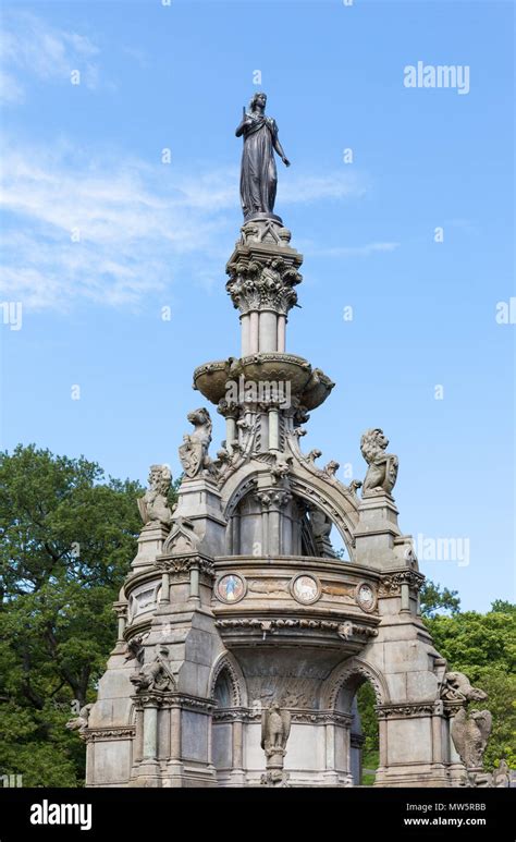 The stewart memorial fountain hi-res stock photography and images - Alamy