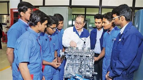 Government begins rating mechanism for Indian industrial training institutes