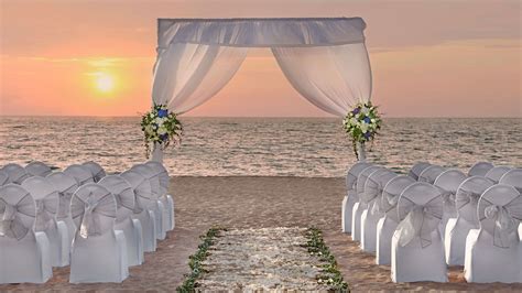 This Dubai Hotel Is The Perfect Place For Your Beach-Side Wedding ...