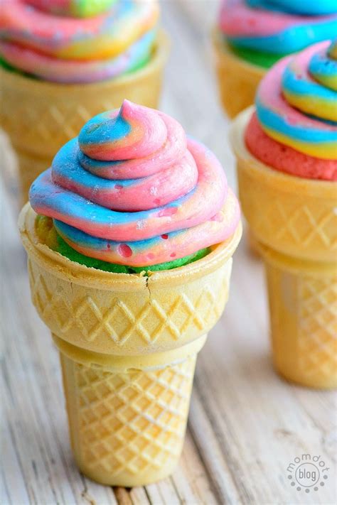 Unicorn Poop Cupcake Cones! (+ PERFECT Rainbow Icing) - MomDot