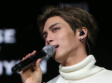 ¿Quién es Jonghyun, el cantante surcoreano hallado muerto del que todo ...