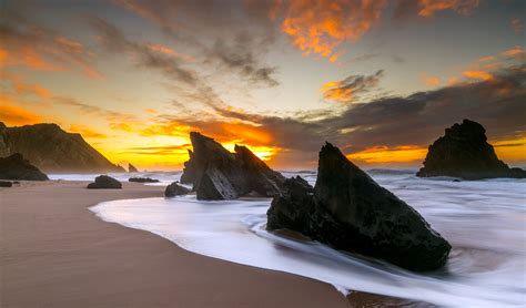 Large Rocks On Beach Shore Wallpaper,HD Nature Wallpapers,4k Wallpapers,Images,Backgrounds ...