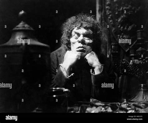 THE HUNCHBACK OF NOTRE DAME, Lon Chaney, Sr., 1923 Stock Photo - Alamy