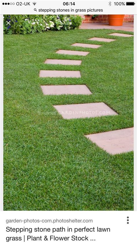 Square stepping stones | Stepping stone paths, Garden stepping stones, Stone path