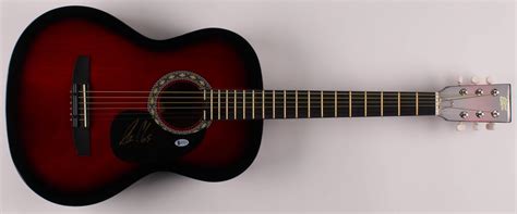 Luke Combs Signed 38" Acoustic Guitar (Beckett COA) | Pristine Auction