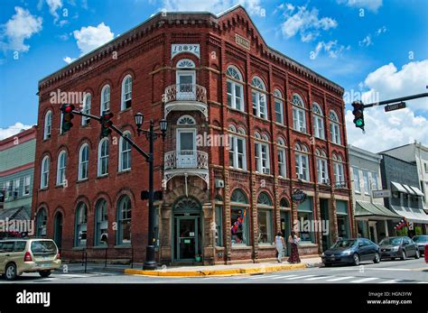 Lewisburg west virginia hi-res stock photography and images - Alamy