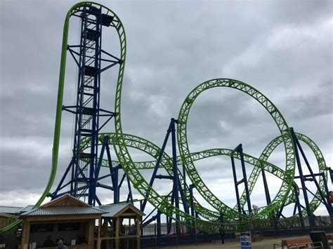 New ‘Hydrus’ Roller Coaster Opens At Seaside Heights Casino Pier (CBS ...