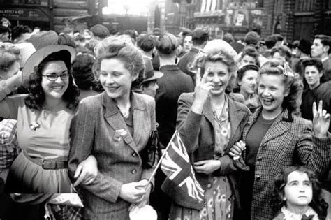 VE Day 1945 across the UK - Hinckley Times