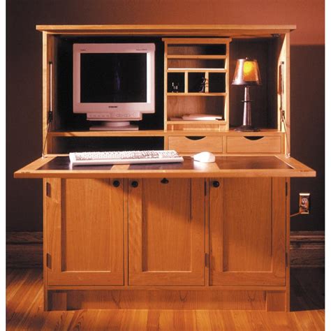 Home Office Hideaway Computer Desk Woodworking Plan from WOOD Magazine