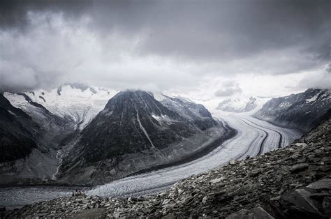 Hiking in Switzerland to the Aletsch Glacier ∞ ANYWAYINAWAY