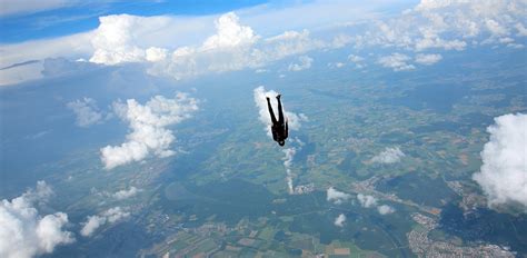 Speed skydiving: new research may see athletes reach 600km/h within the decade | World Air ...