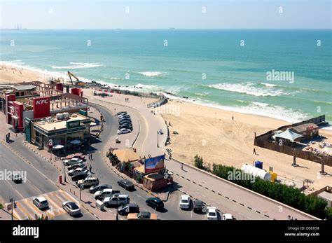 Ajman corniche hi-res stock photography and images - Alamy