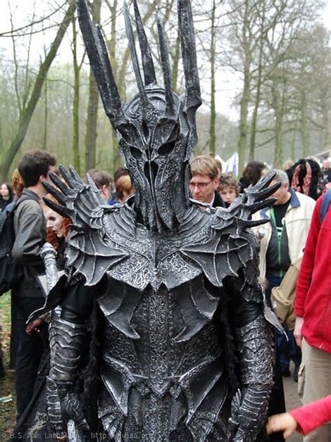 cosplay de sauron *-* | Hobbit cosplay, Amazing cosplay, Epic cosplay