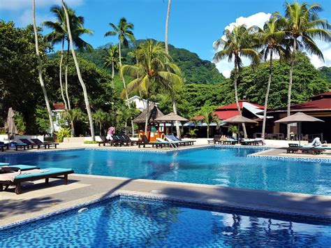 "Pool " Berjaya Beau Vallon Bay Resort & Casino (Beau Vallon) • HolidayCheck (Mahe | Seychellen)