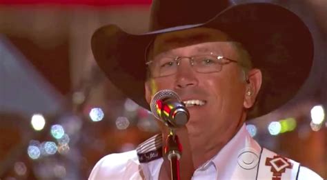 George Strait Sings Cover Of Brooks & Dunn's "Boot Scootin' Boogie"