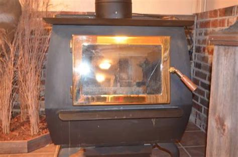 Very good Blaze King Wood Stove for Sale in Centralia, Kansas Classified | AmericanListed.com