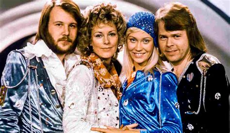 Sanremo 2021, reunion degli ABBA? La spiegazione di Amadeus